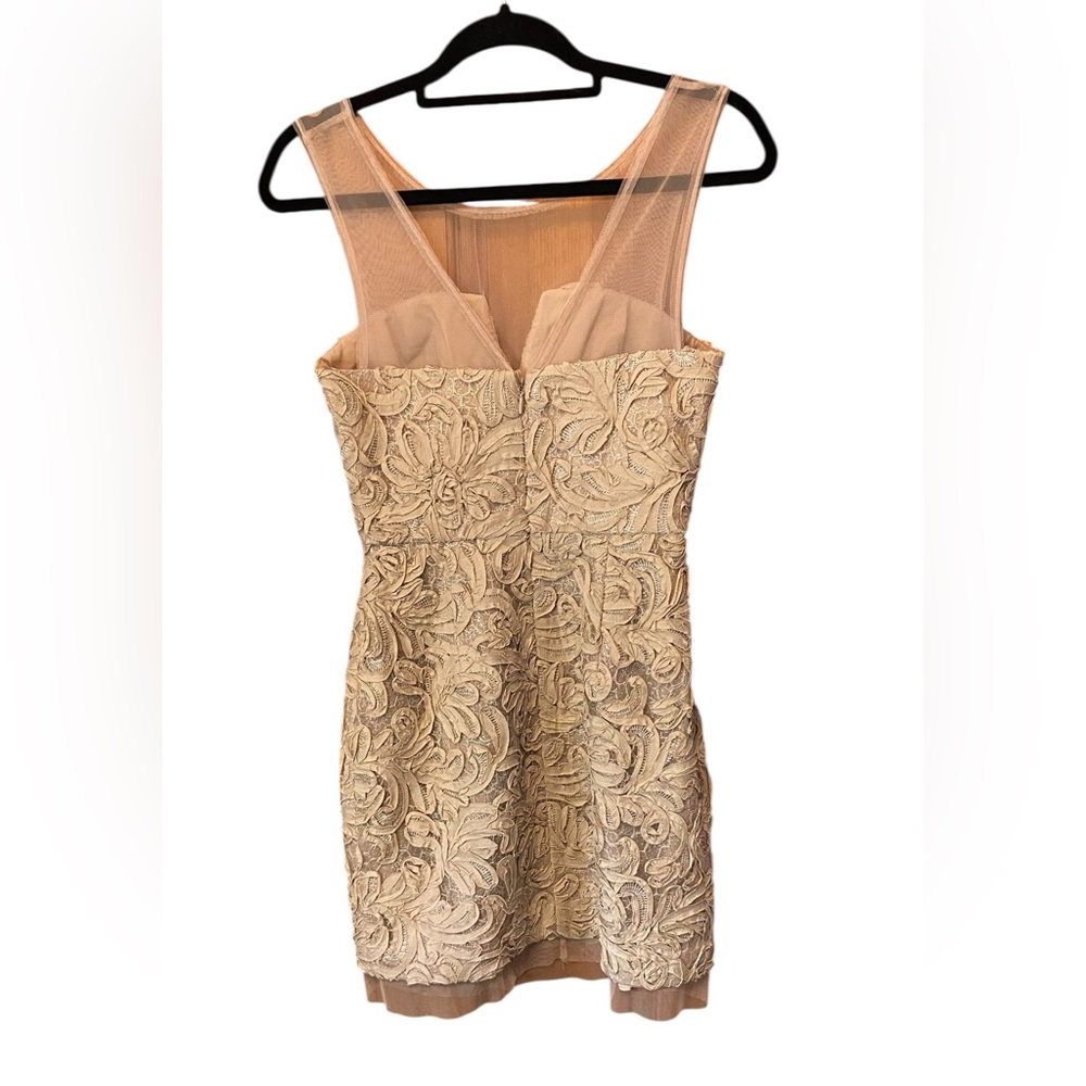 BCBG Max Azria Abigail Embroidered Cocktail Dress Champagne Mini Size 4 Wedding - Picture 5 of 6